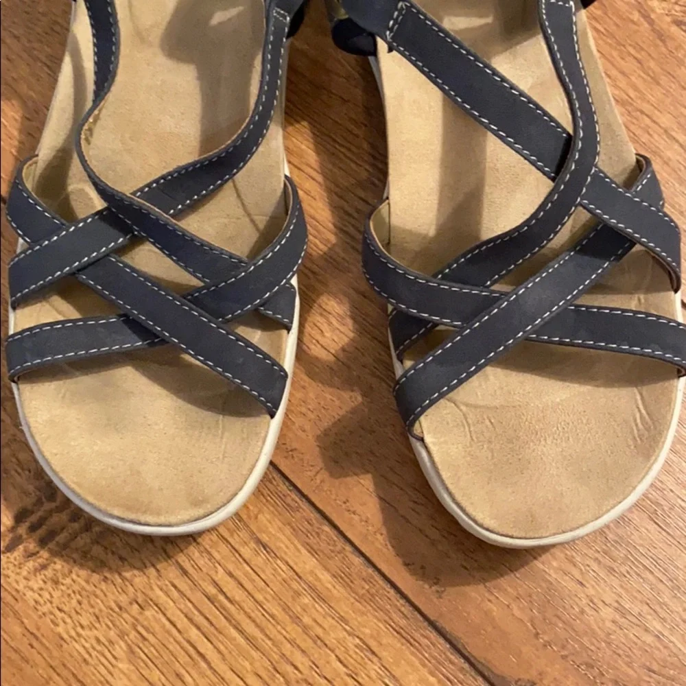Easy Spirit Blue Comfort Walking Sandals